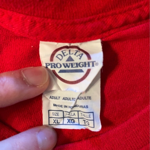 Netflexin' Mens Red T-shirt - Picture 3 of 6